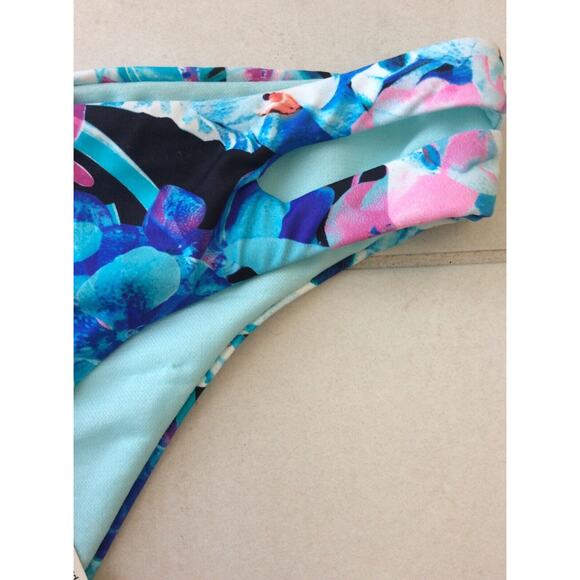 Bar III Bikini Bottom Plaid Floral Swimwear SNAGS FLAW - Picture 4 of 7